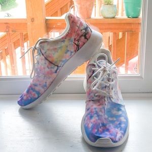 Nike Cherry Blossom Roshe Run